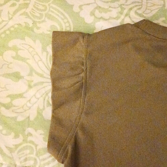 Olive Green Short sleeve shirt with ruffle cap sleeves. Only worn once. - Picture 6 of 6
